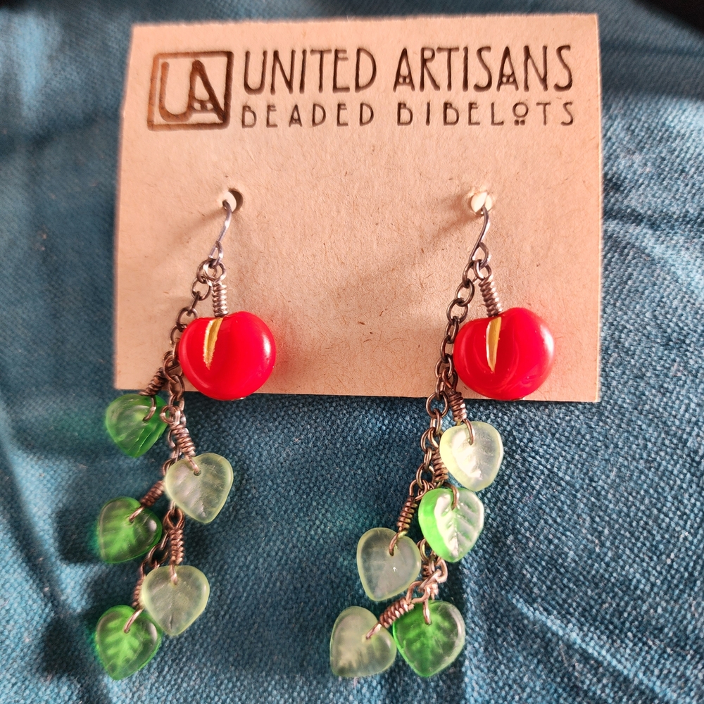 Vintage New Red & Green Handcrafted United Artisans Earrings